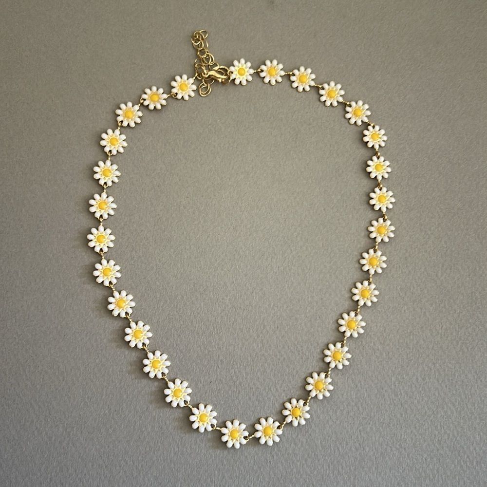 Daisy Chain Necklace A1337 - Picture 3 of 4